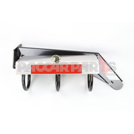 3160R BRACKET-MUD FLAP/CHAIN HANGER, RH