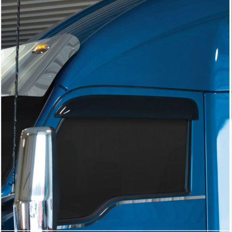 BLR CT825 2 CHOP TOP FL CASCADIA 08-15 SMOKE