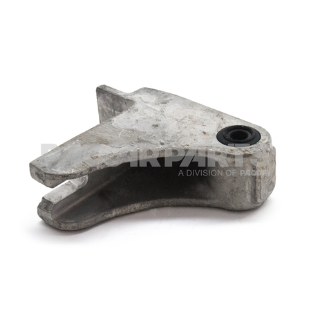 L48-6108 PIVOT-HOOD LOWER ISOLA