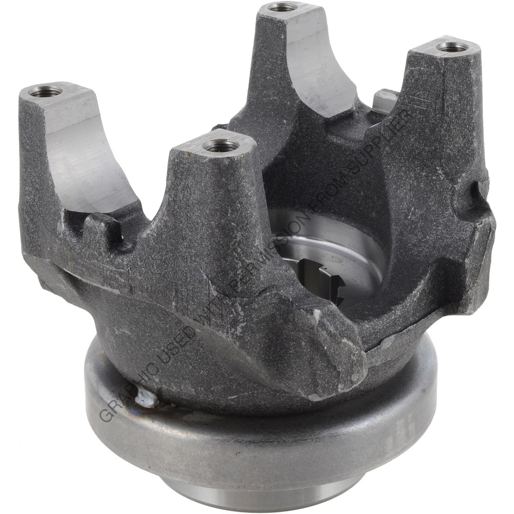 SP  250 4 221 1X HALF RND END YOKE AY