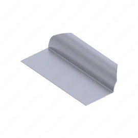 TBB 138125 SHOE MOLDING REAR CORNER