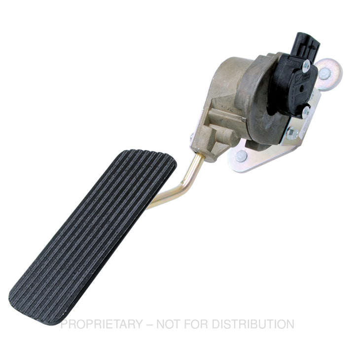 TBB 158640 PEDAL ASSY-ACCELERATOR, CUM 10, EF